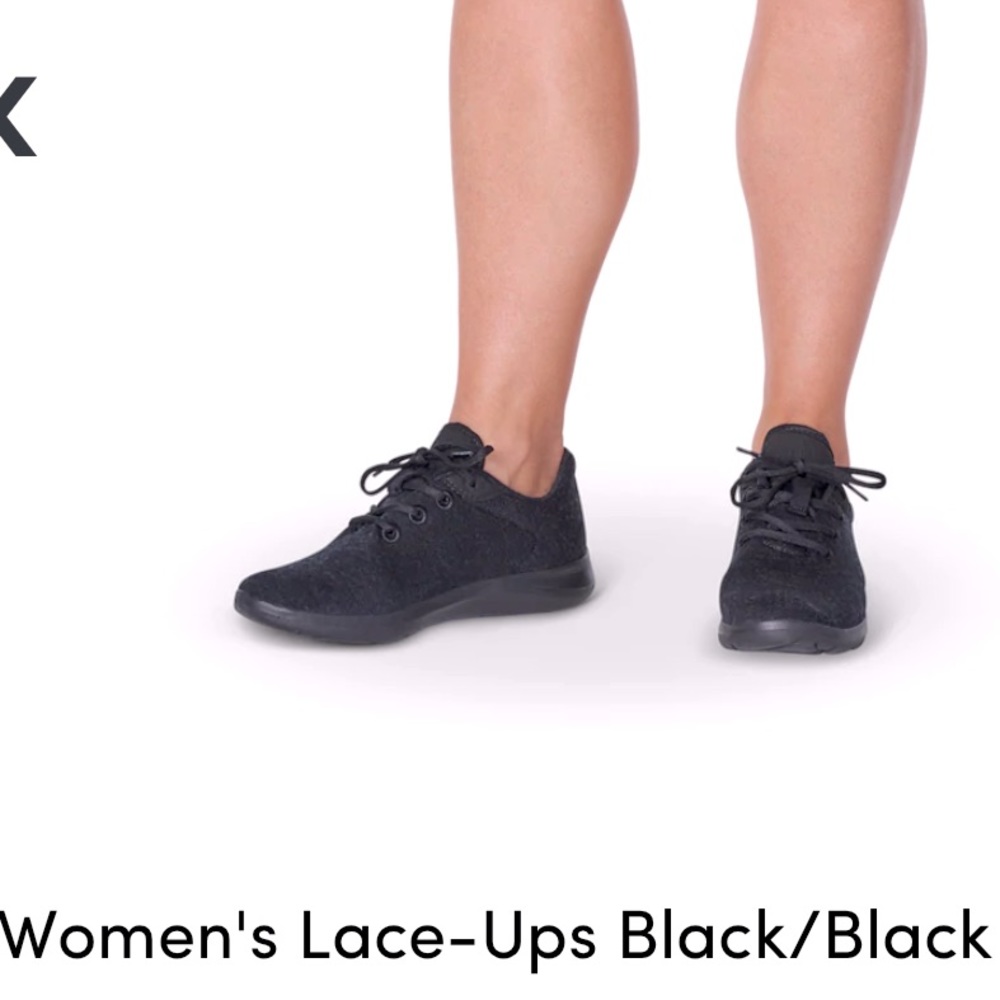 MERINOS WOOL LACE UPS